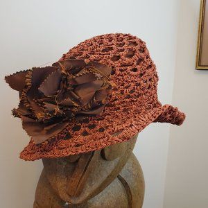 Silk chenille woven women's hat